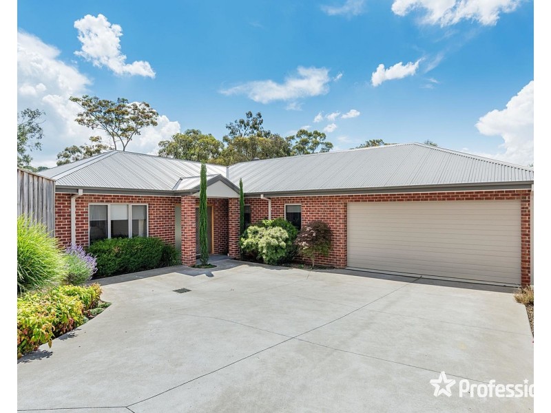 36a Pembroke Road, Mooroolbark VIC 3138