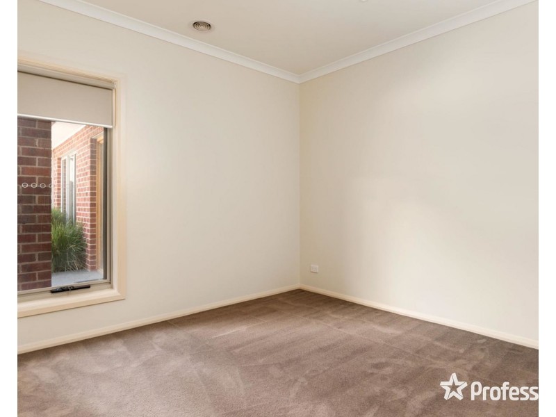 36a Pembroke Road, Mooroolbark VIC 3138