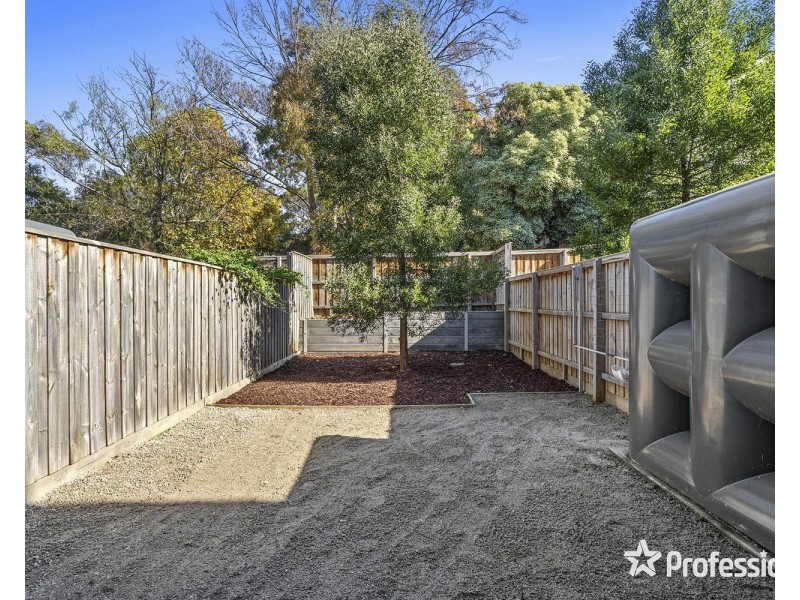 18 Primary Street, Mooroolbark VIC 3138
