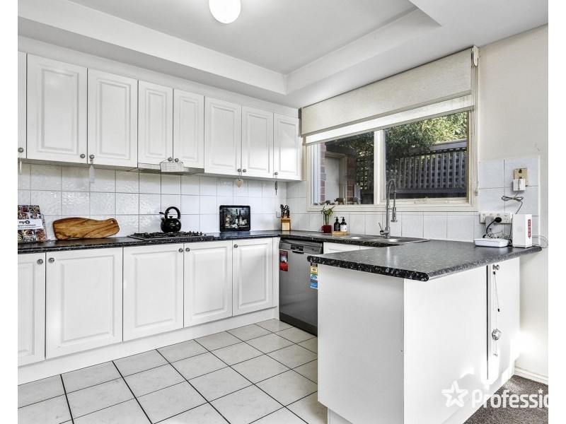 7/2-4 Station Street, Mooroolbark VIC 3138