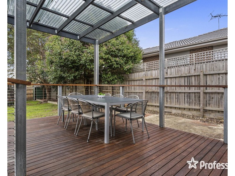 1 Erskine Ridge, Mooroolbark VIC 3138