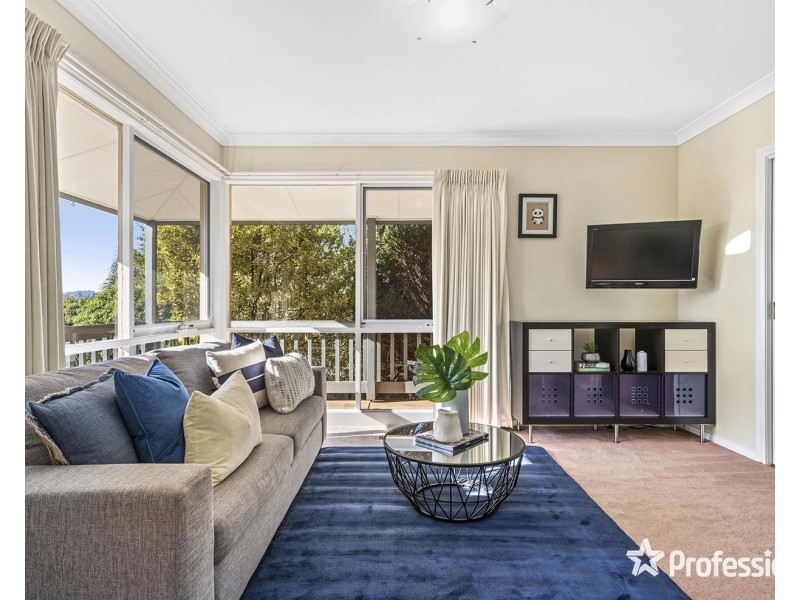 16 Clearwater Drive, Lilydale VIC 3140