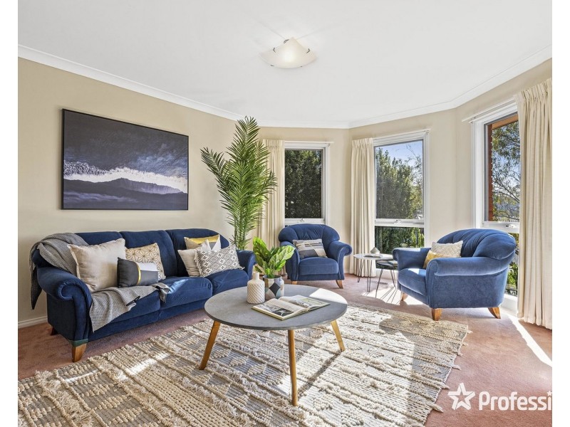 16 Clearwater Drive, Lilydale VIC 3140