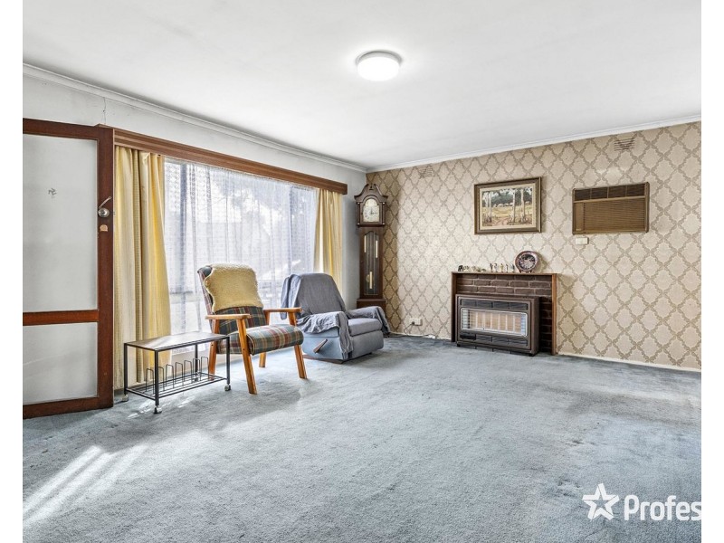 17 Carawa Street, Mooroolbark VIC 3138