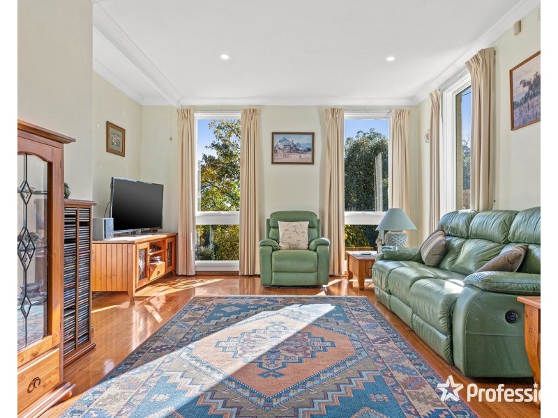 250 Sheffield Road, Montrose VIC 3765