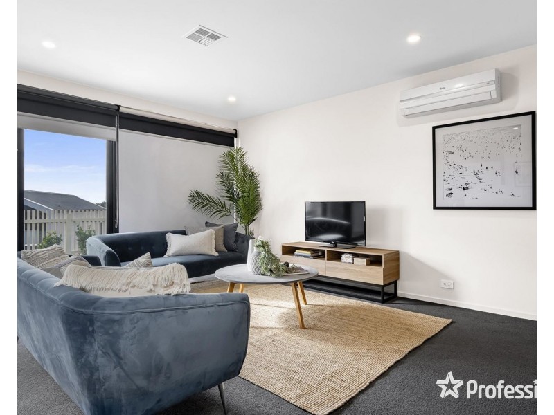 53 Amadeo Way, Chirnside Park VIC 3116