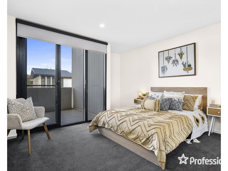 53 Amadeo Way, Chirnside Park VIC 3116