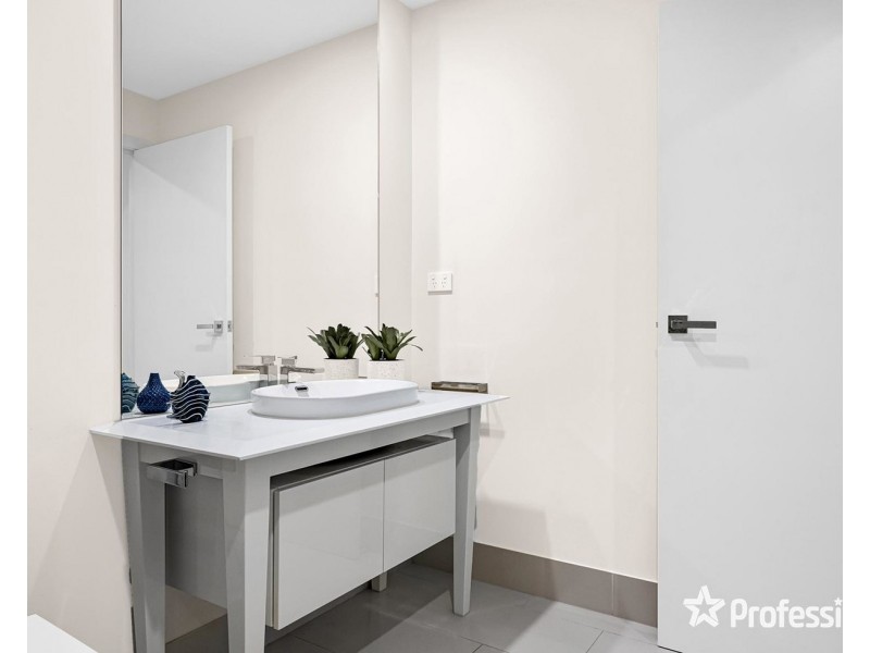 53 Amadeo Way, Chirnside Park VIC 3116