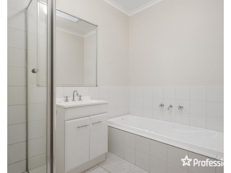 3 Anglo Court, Mooroolbark VIC 3138