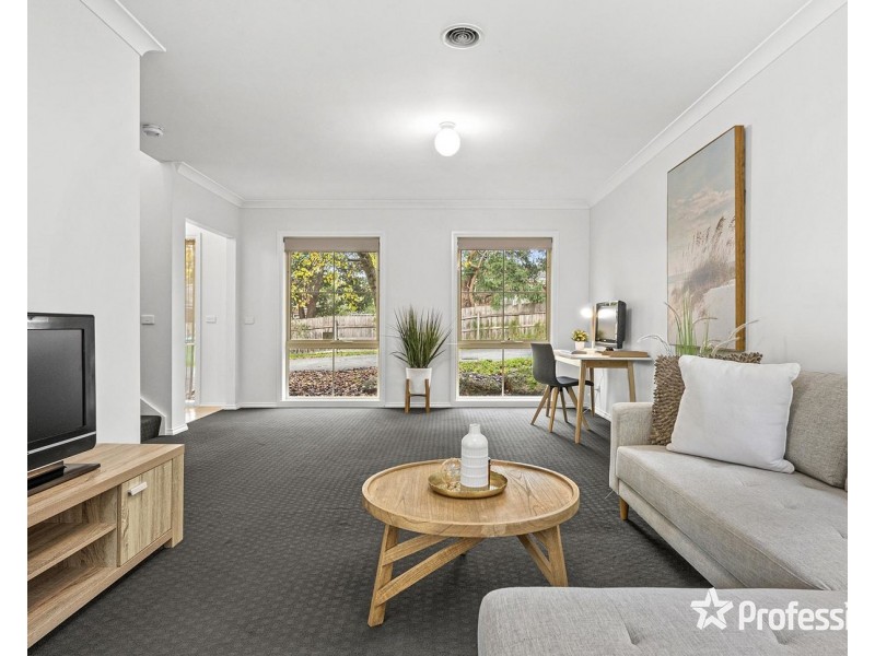 2/32 Bayswater Road, Croydon VIC 3136