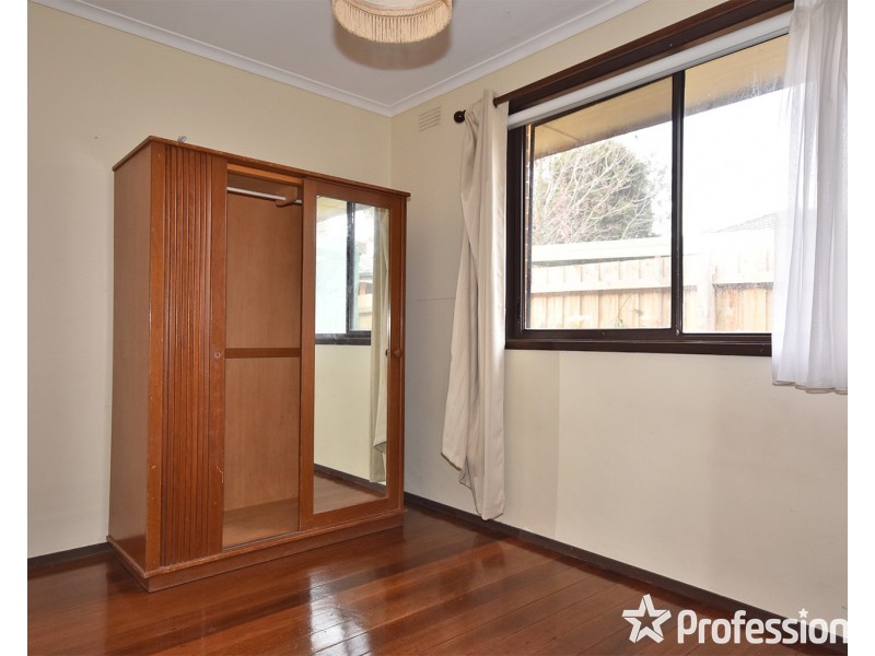 64 Cherylnne Crescent, Kilsyth VIC 3137
