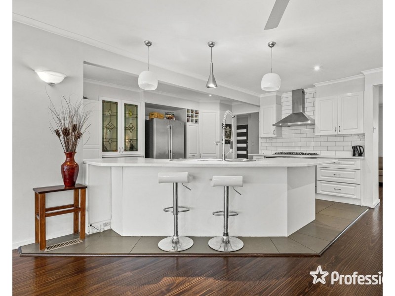 4 Bulga Street, Mooroolbark VIC 3138