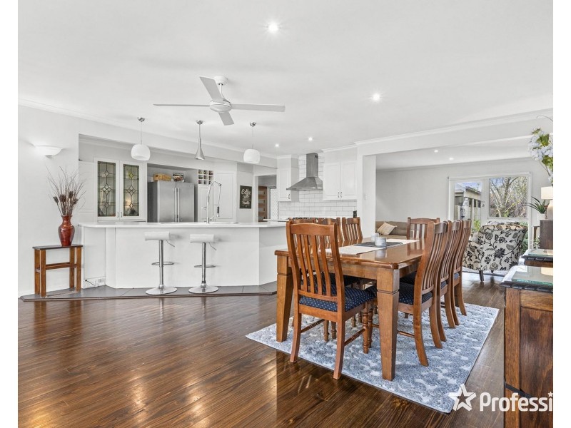 4 Bulga Street, Mooroolbark VIC 3138