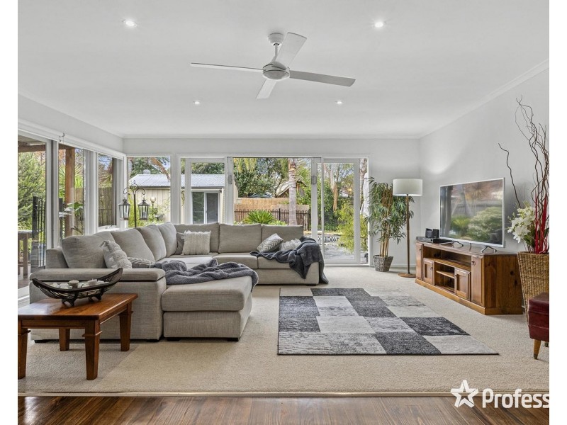 4 Bulga Street, Mooroolbark VIC 3138