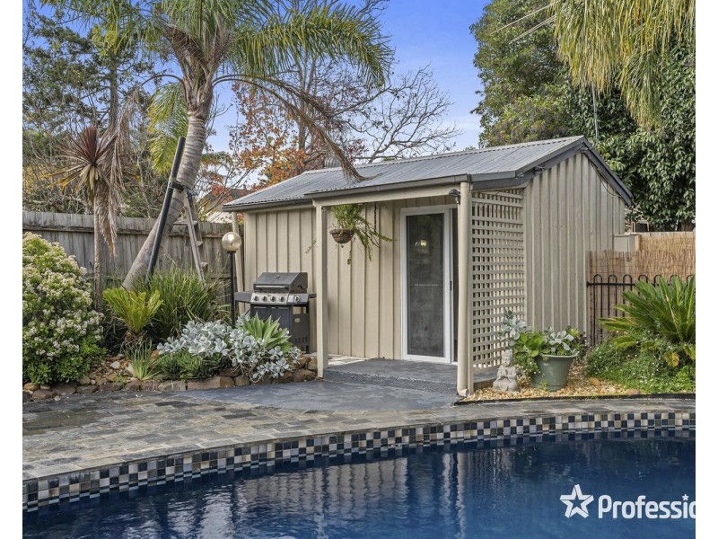 4 Bulga Street, Mooroolbark VIC 3138