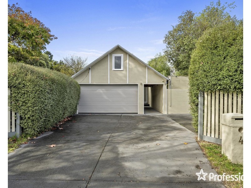 4 Bulga Street, Mooroolbark VIC 3138