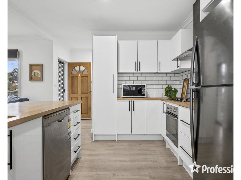 7 Diane Crescent, Mooroolbark VIC 3138