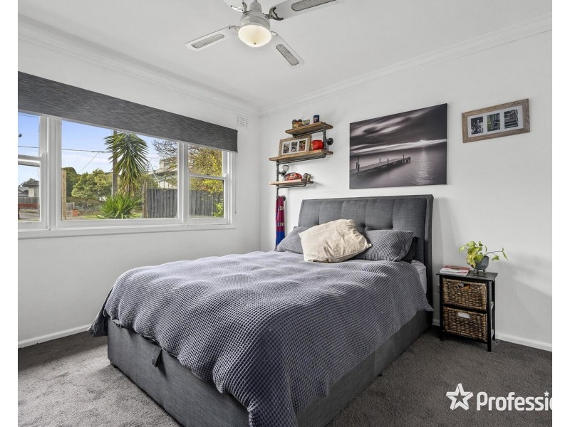 7 Diane Crescent, Mooroolbark VIC 3138