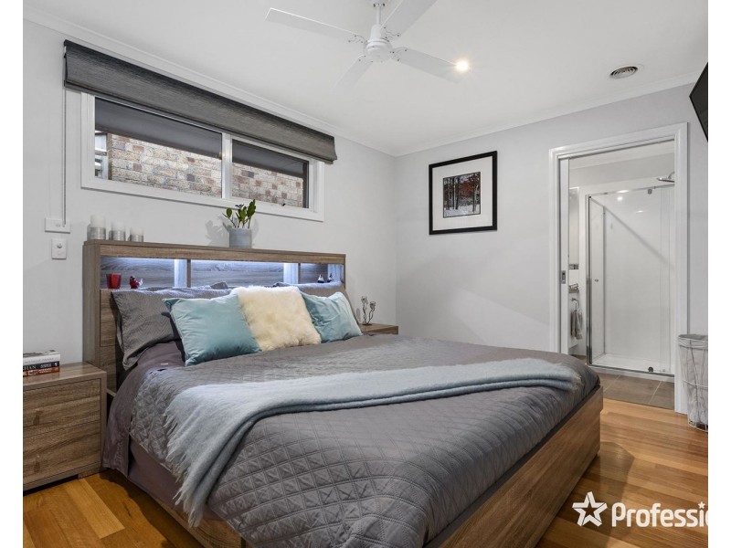 11 Kilsyth Avenue, Kilsyth VIC 3137