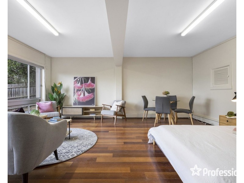 9 Emily Court, Croydon VIC 3136