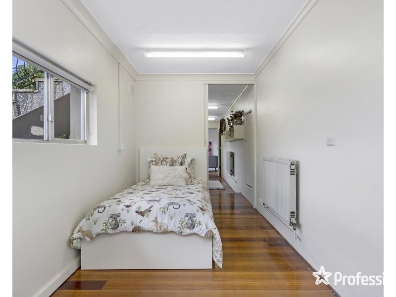 9 Emily Court, Croydon VIC 3136