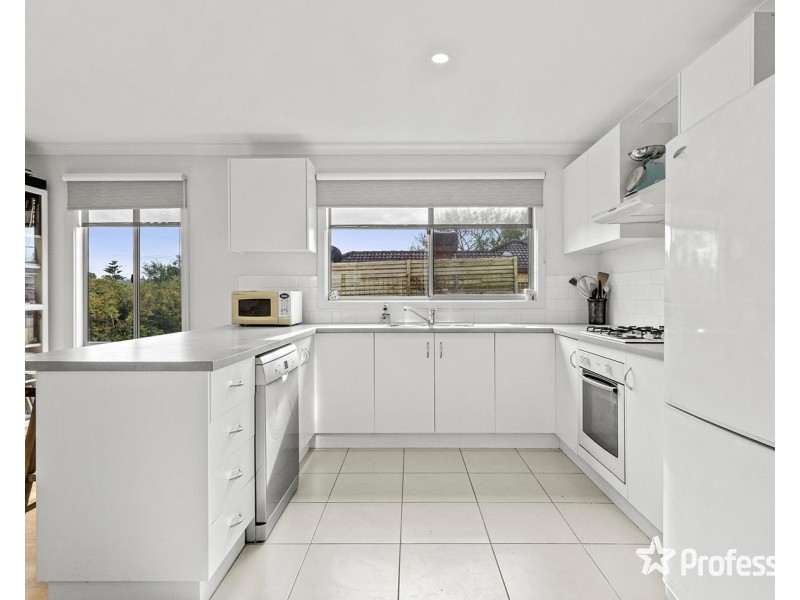 30a Leigh Road, Croydon VIC 3136