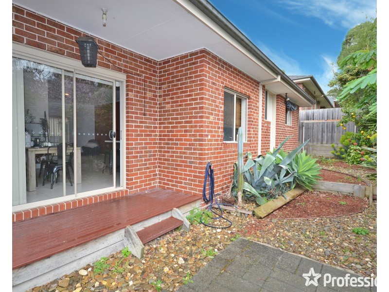 16/25-27 Canterbury Road, Montrose VIC 3765