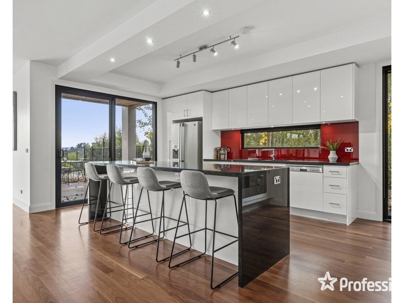 4 Doonside Drive, Lilydale VIC 3140