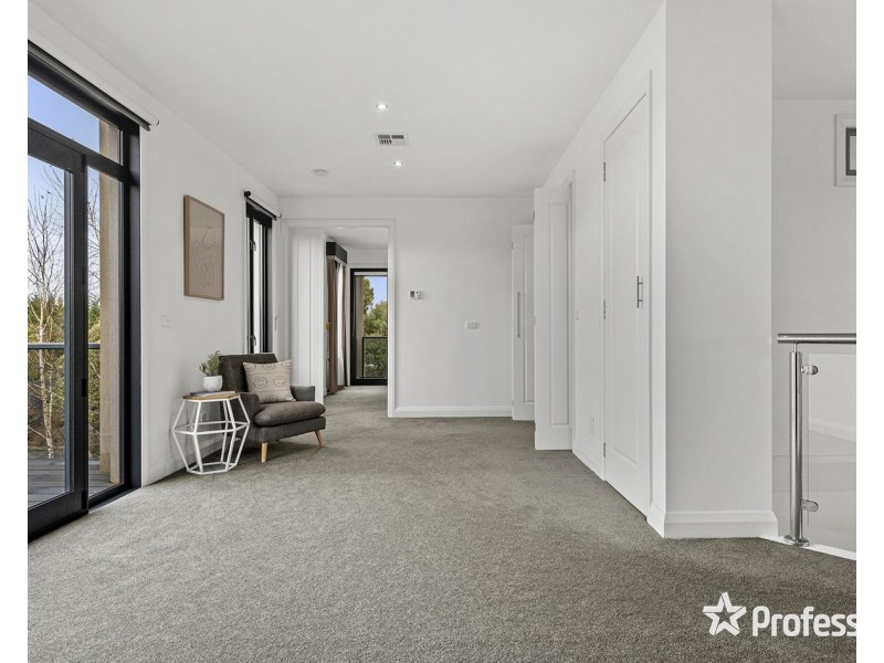 4 Doonside Drive, Lilydale VIC 3140