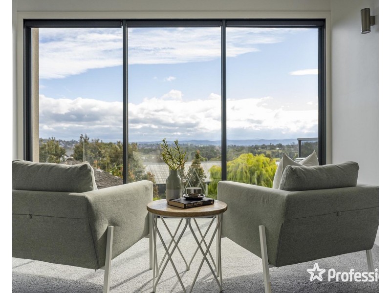 4 Doonside Drive, Lilydale VIC 3140