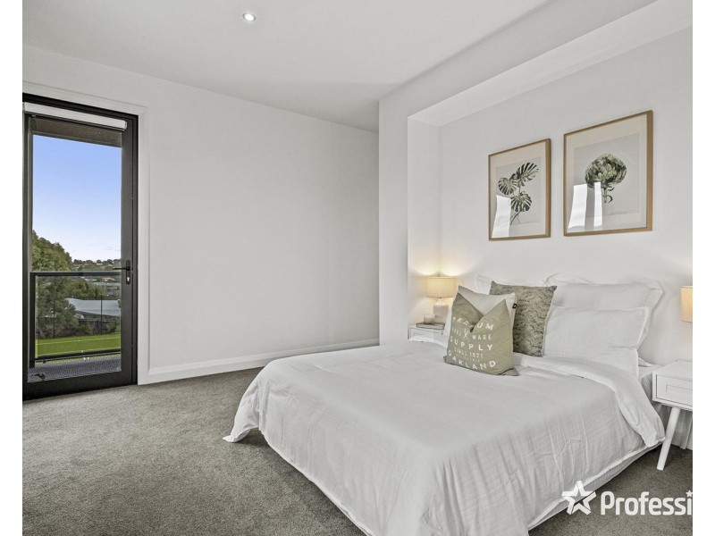 4 Doonside Drive, Lilydale VIC 3140