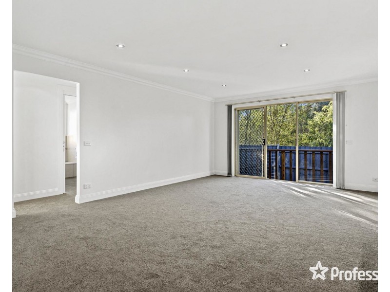 2/53 Terrigal Crescent, Kilsyth VIC 3137