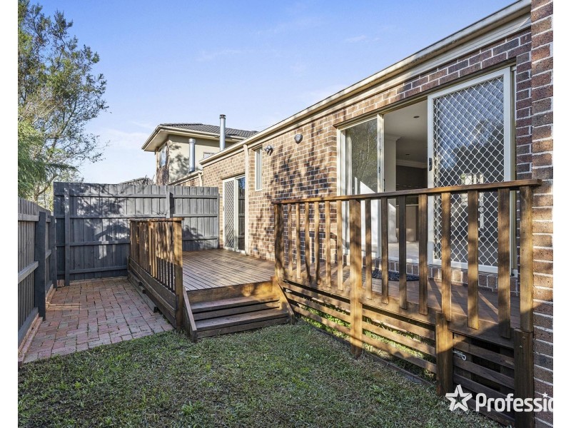 2/53 Terrigal Crescent, Kilsyth VIC 3137