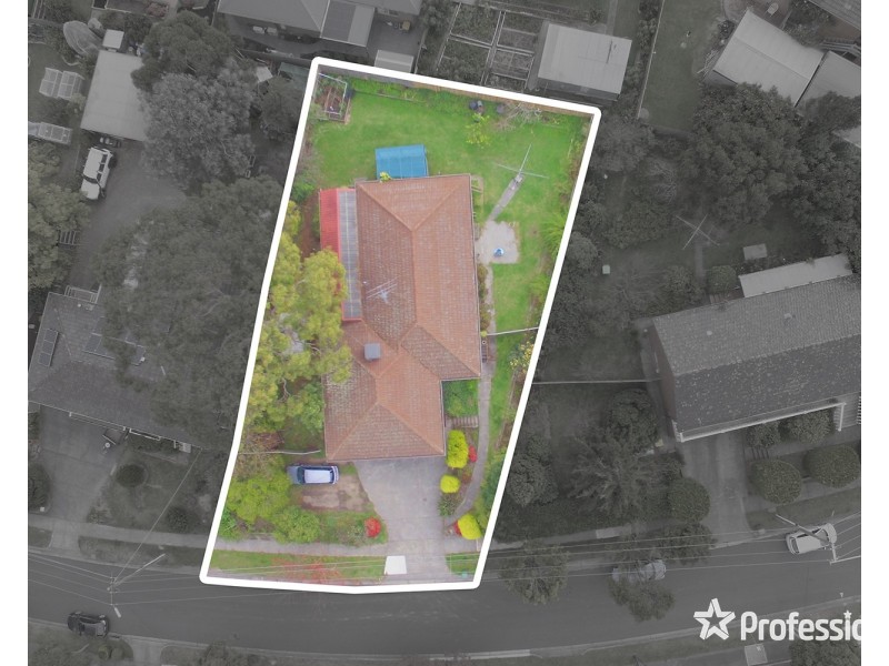 27 Delville Street, Mooroolbark VIC 3138