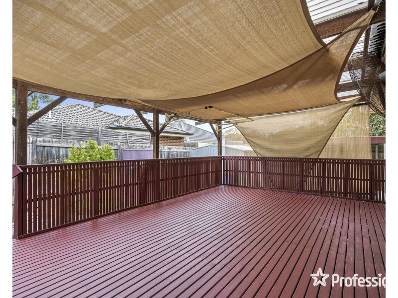 75 Mount View Parade, Croydon VIC 3136