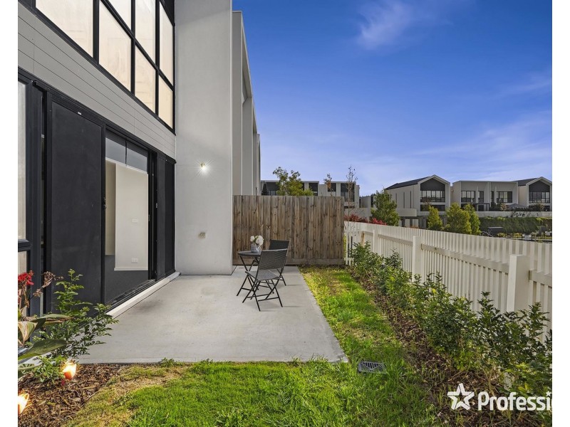53 Amadeo Way, Chirnside Park VIC 3116