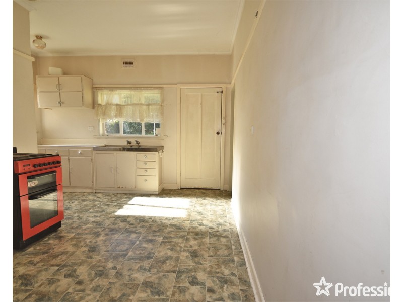 281 Dorset Road, Croydon VIC 3136