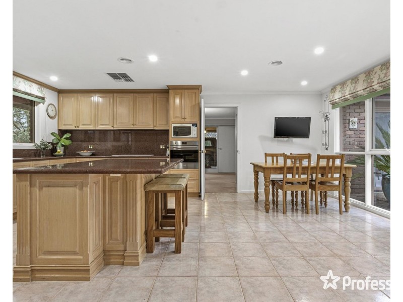 17 Montpellier Street, Healesville VIC 3777