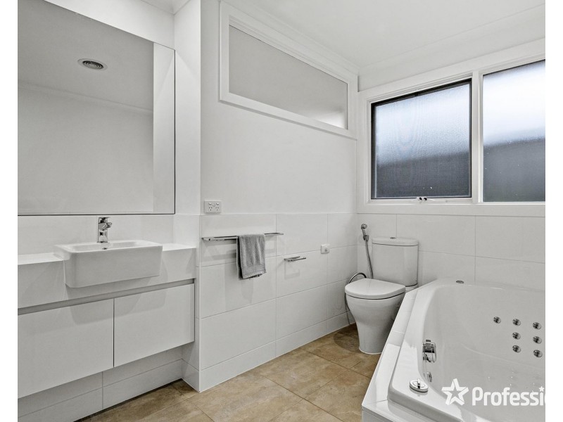 17 Montpellier Street, Healesville VIC 3777