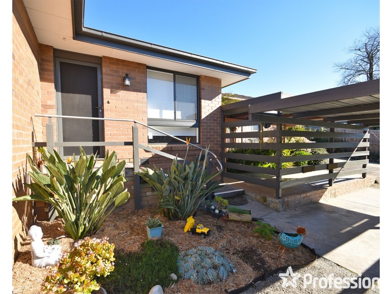 3/35 Felix Grove, Mooroolbark VIC 3138