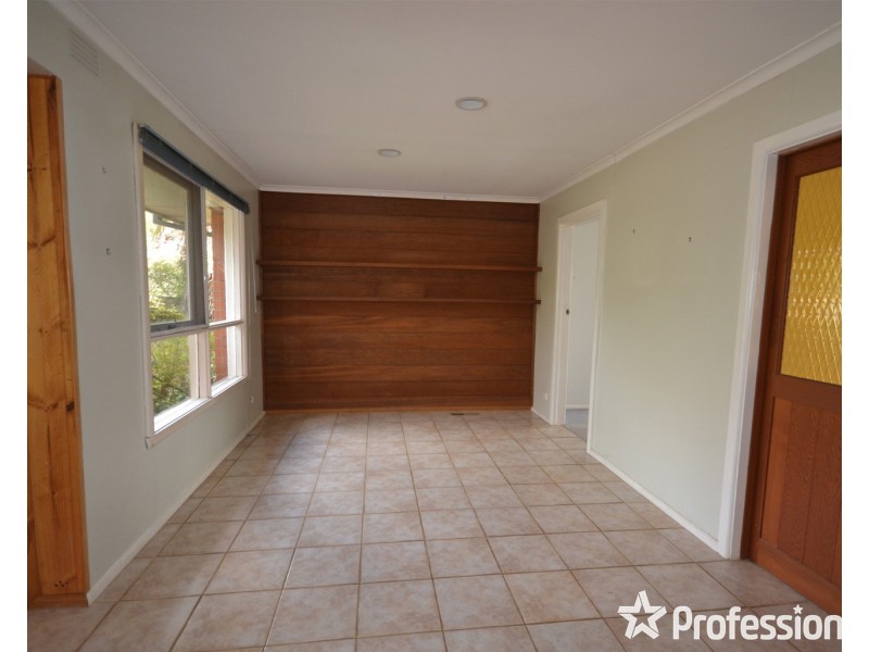 228 Hull Road, Mooroolbark VIC 3138