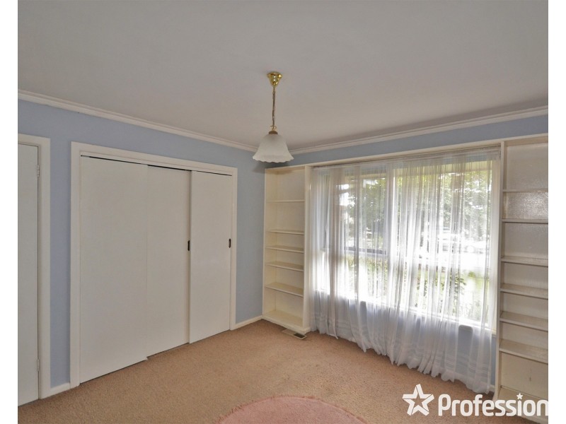 228 Hull Road, Mooroolbark VIC 3138