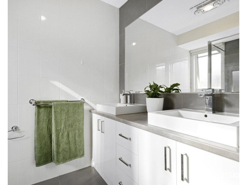 15 Brack Court, Mooroolbark VIC 3138