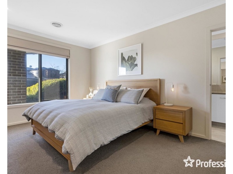 3 Botanica Drive, Chirnside Park VIC 3116