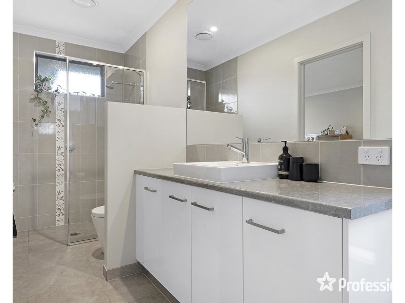 3 Botanica Drive, Chirnside Park VIC 3116