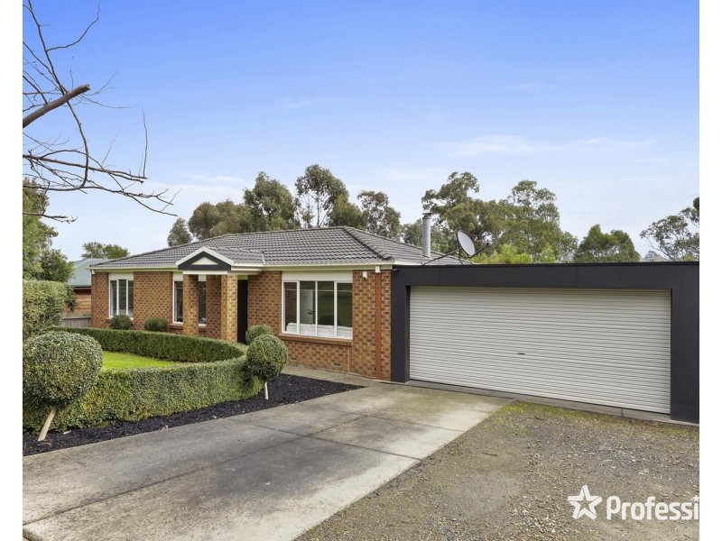 2 Nicholson Lane, Lilydale VIC 3140