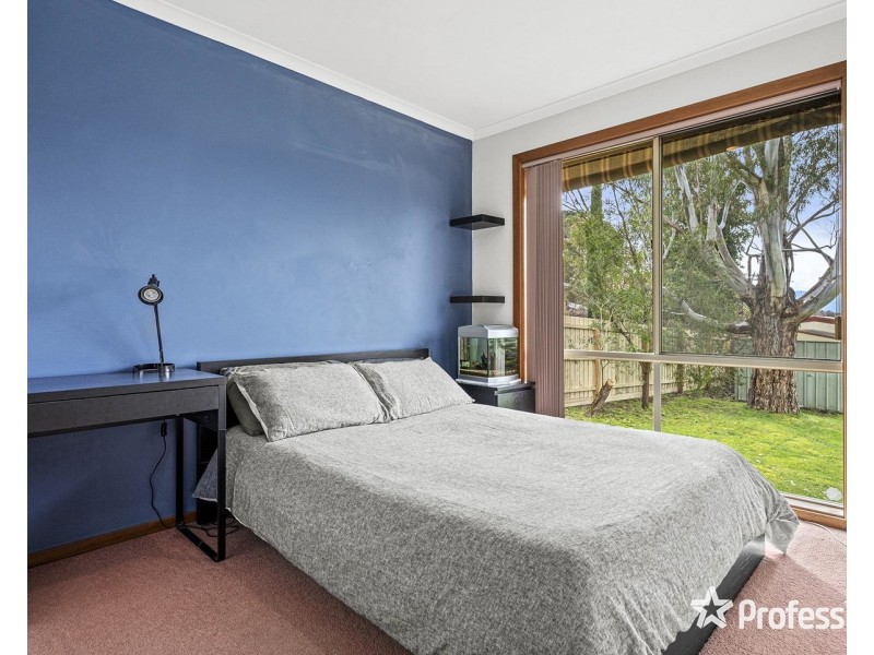 16 Haag Road, Seville VIC 3139