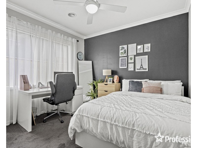 70 Locksley Road, Chirnside Park VIC 3116