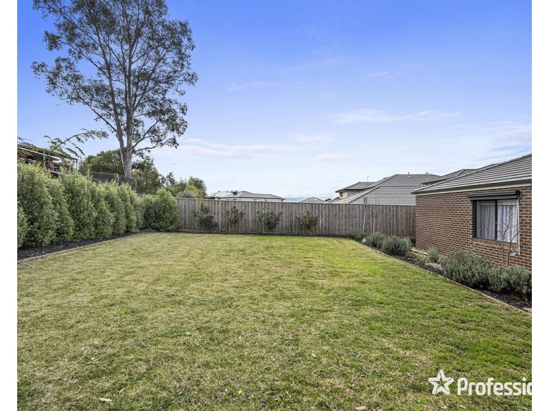 70 Locksley Road, Chirnside Park VIC 3116