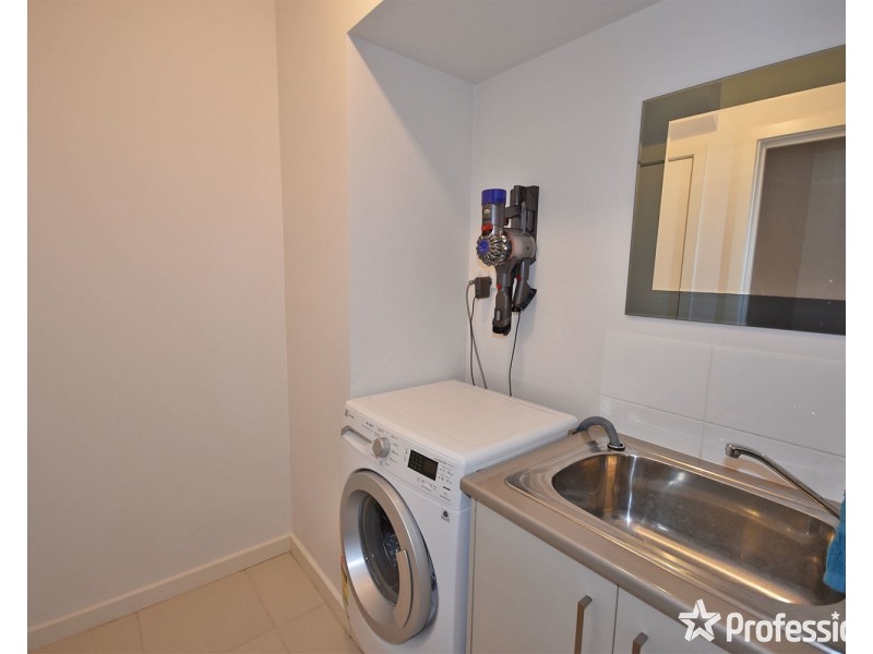 2 William Dabb Terrace, Croydon VIC 3136